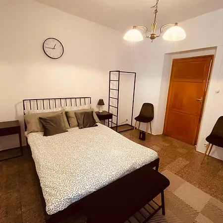 Πανσιόν Casa Rossa - Maggiore 3*
