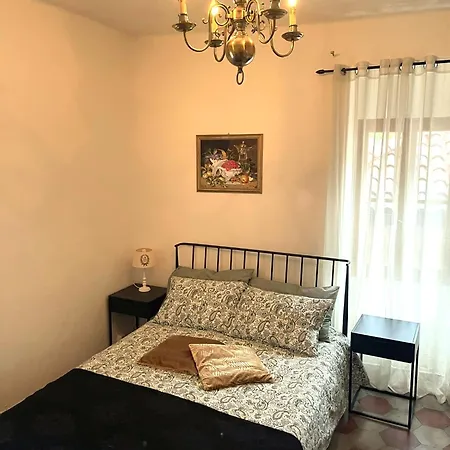 Casa Rossa - Maggiore Guest house Lesa