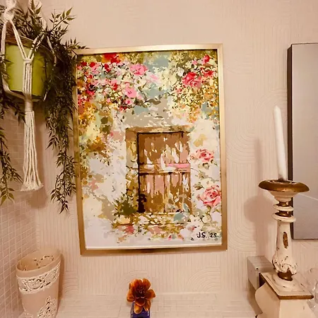 Casa Rossa - Maggiore Guest house